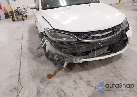 2015 Chrysler 200 C из США, поврежденный, VIN 1C3CCCCG7FN509601